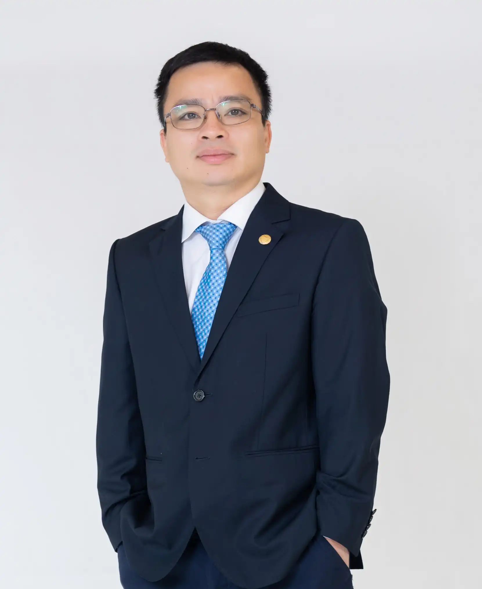 doi ngu nhan vien image