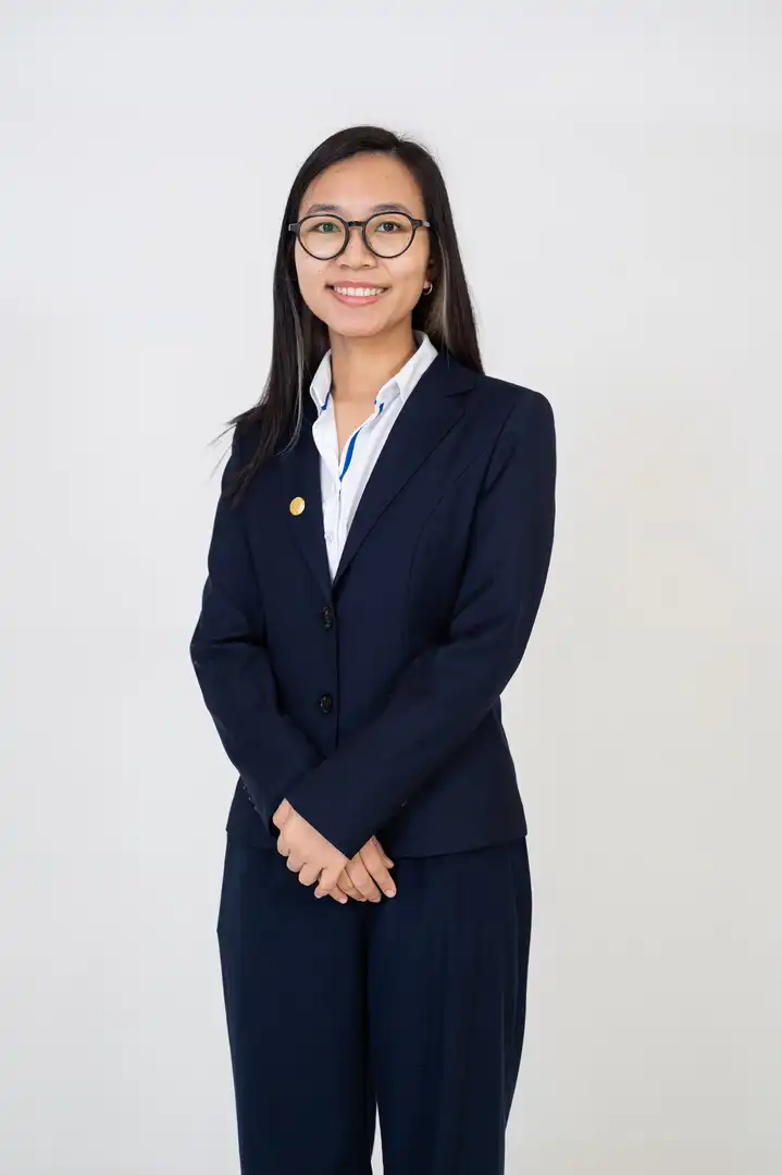 doi ngu nhan vien image